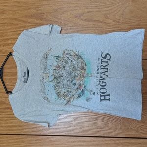 Hogwarts Tshirt